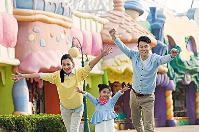 《超级猴子球 香蕉大乱斗》联动初音未来与哥斯拉